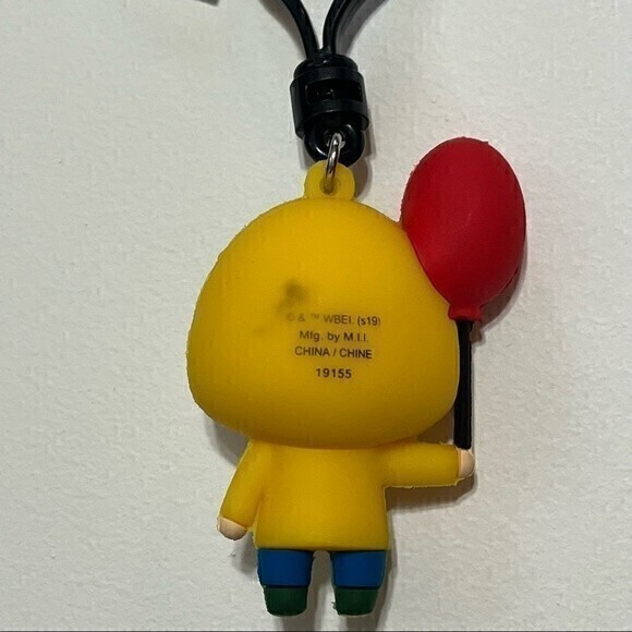 IT‎ Georgie Keychain Bag Clip - Picture 2 of 4